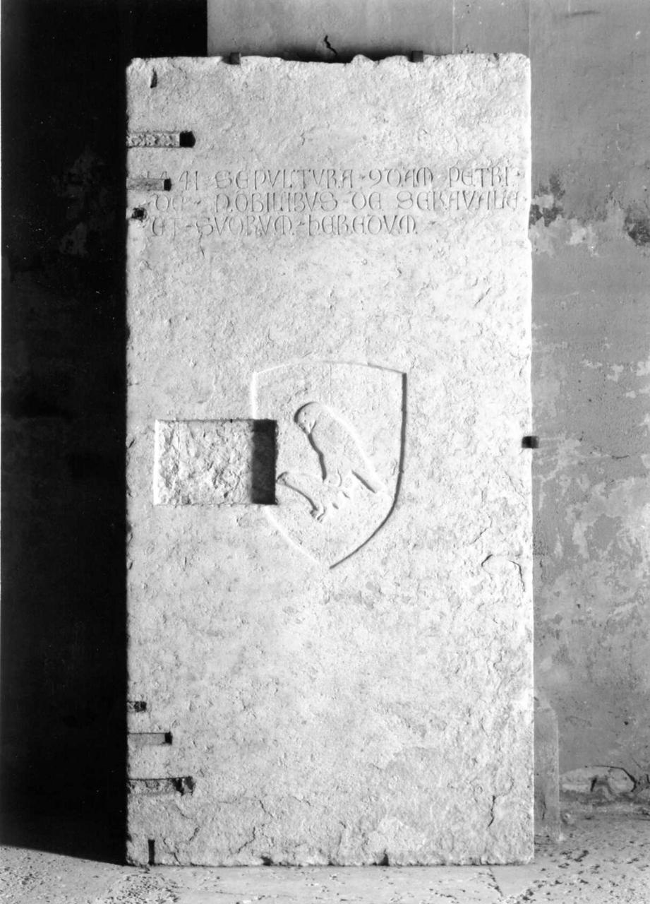 lapide tombale - bottega modenese (sec. XV)