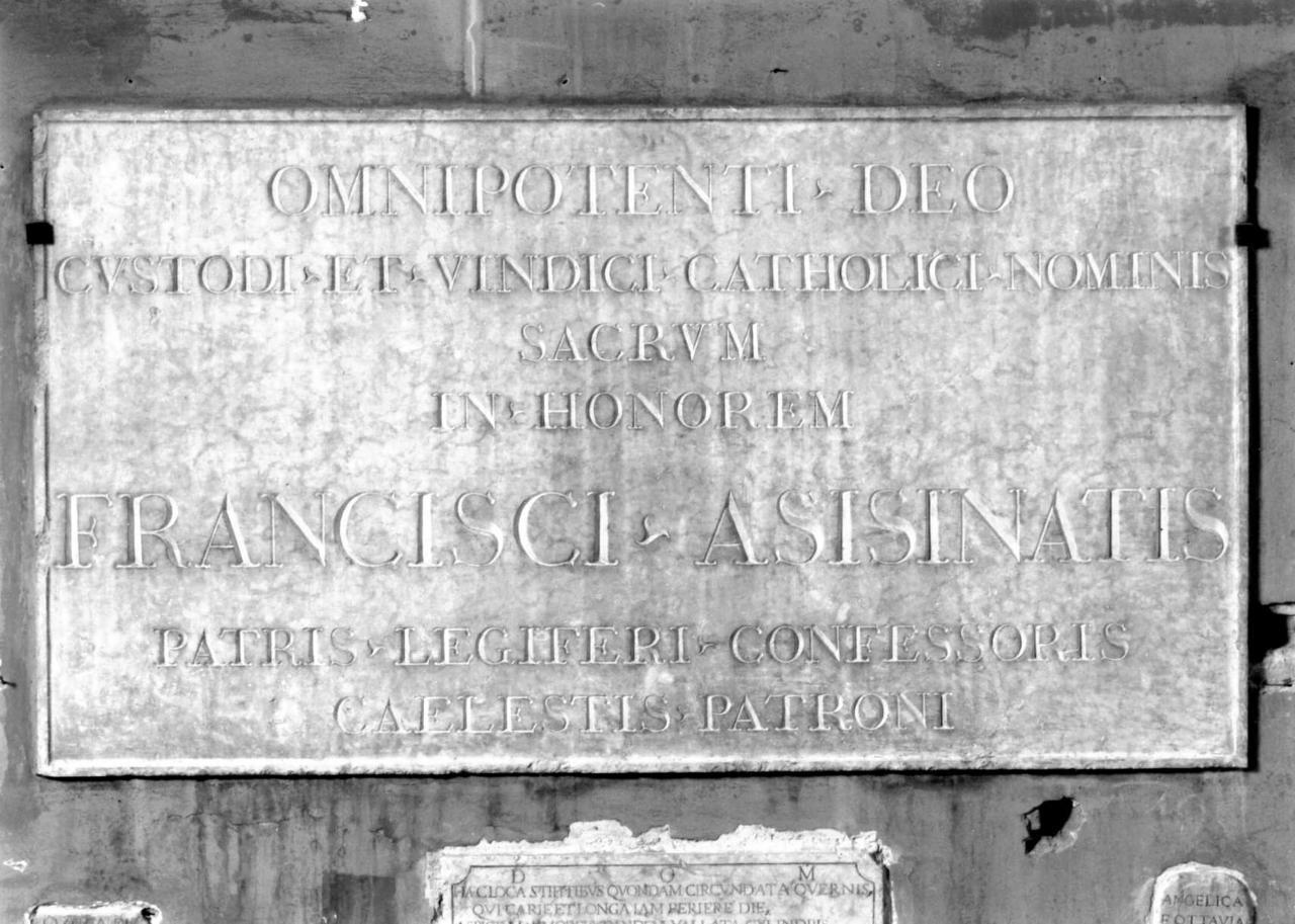 lapide commemorativa - bottega modenese (secc. XVII/ XVIII)