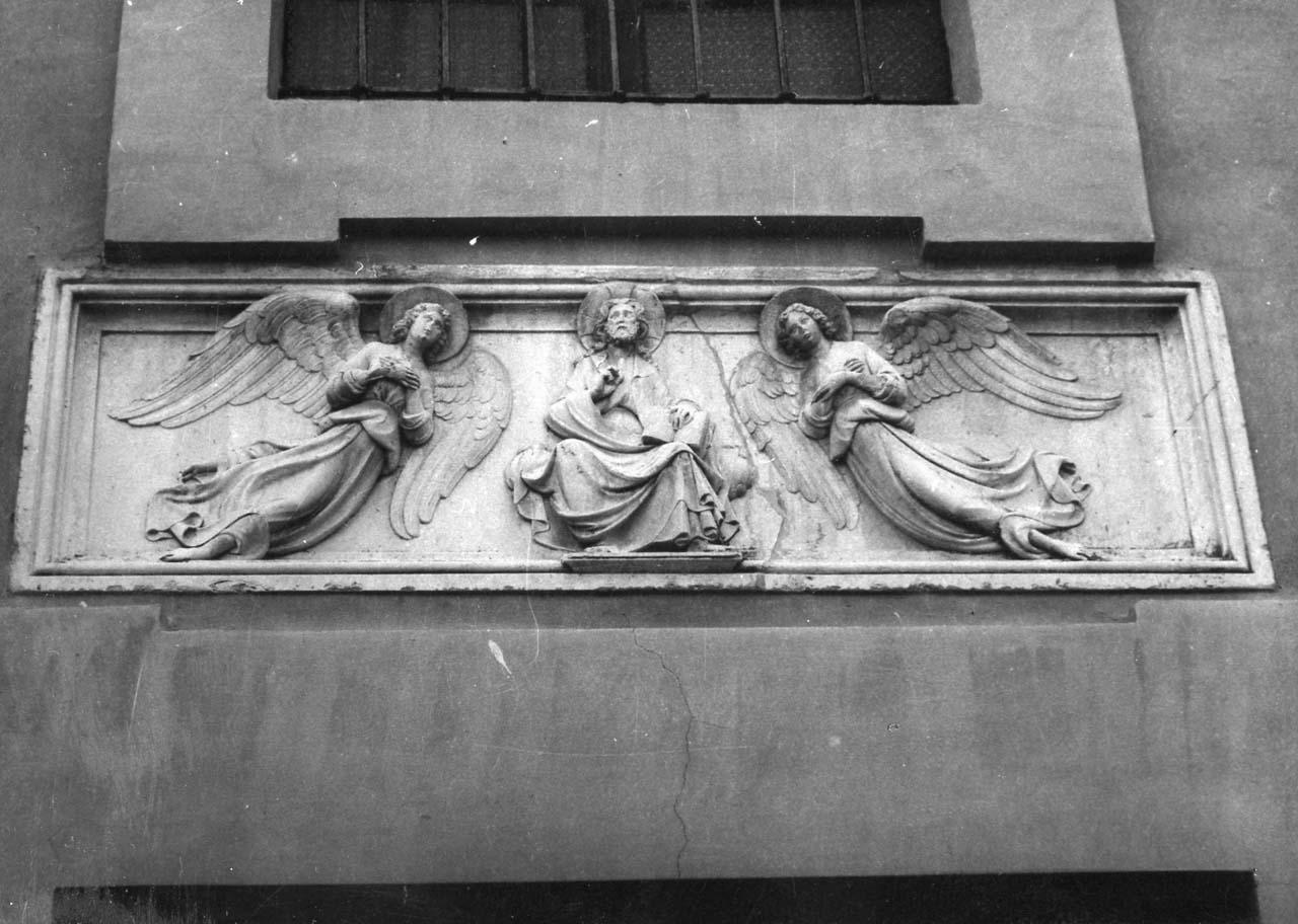 Cristo tra angeli (scultura) - bottega italiana (inizio sec. XIX)