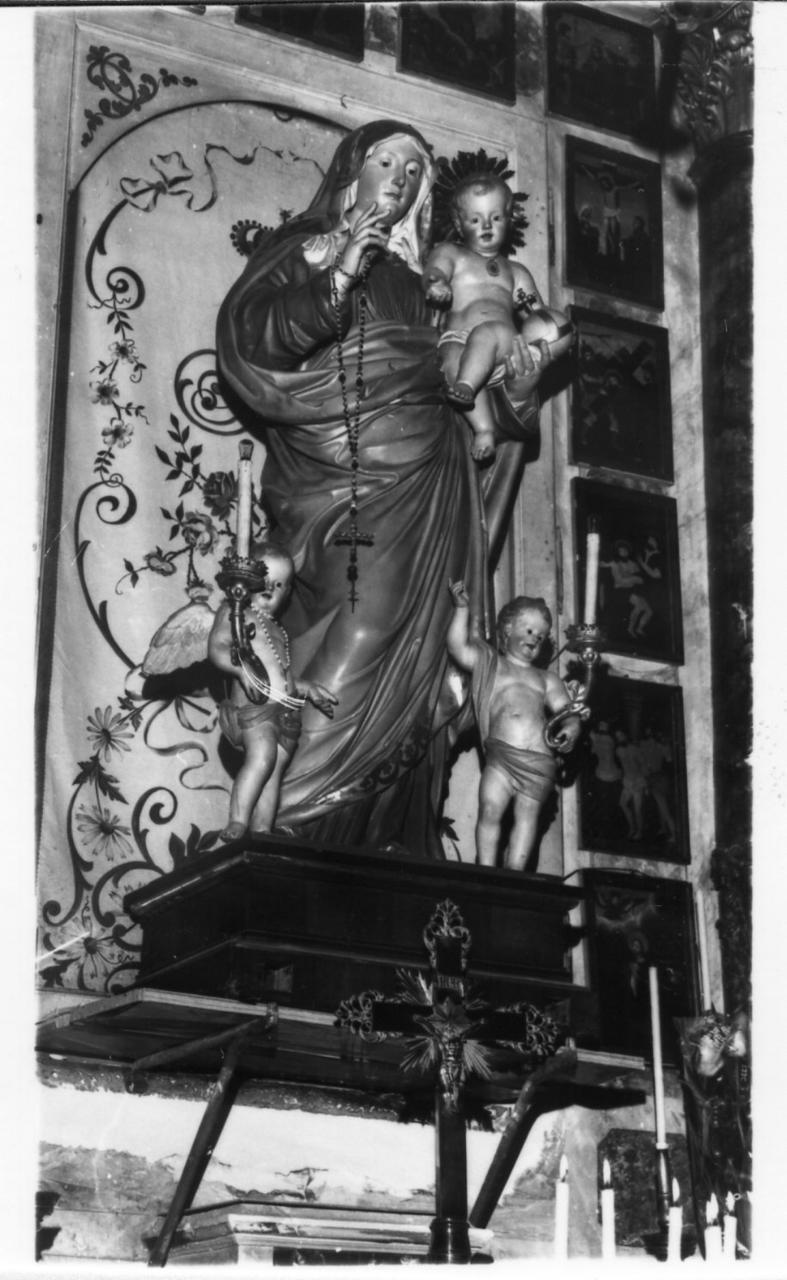 Madonna del Rosario (statua) di Graziani Giovanni (sec. XIX)