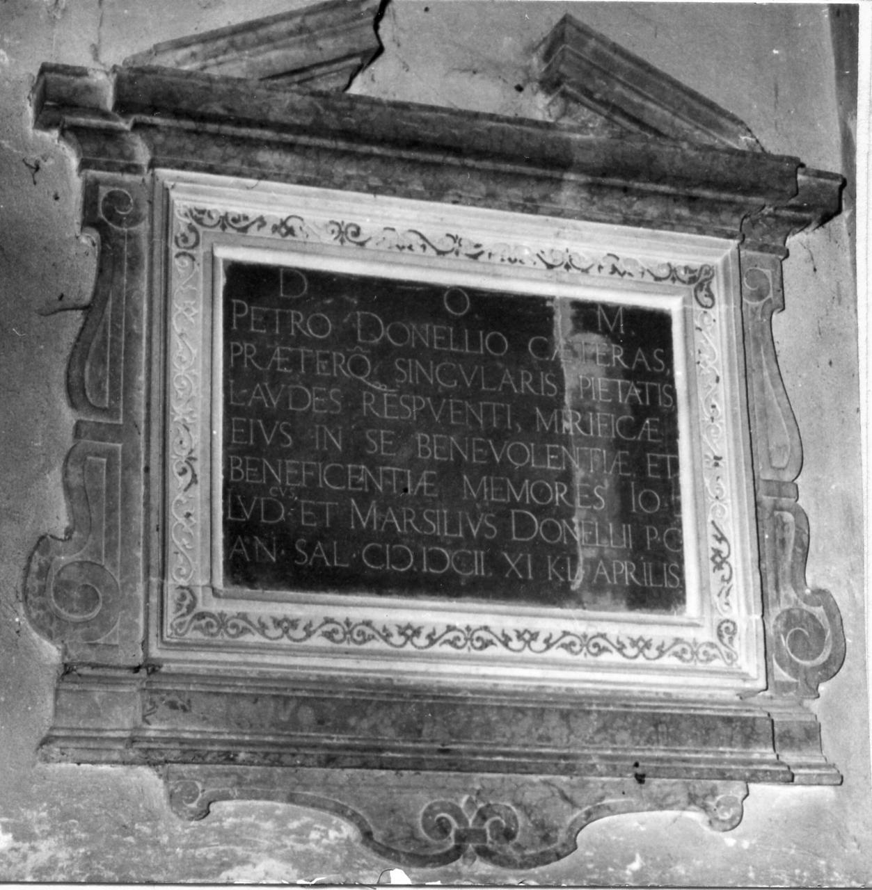 lapide tombale - bottega modenese (sec. XVII)