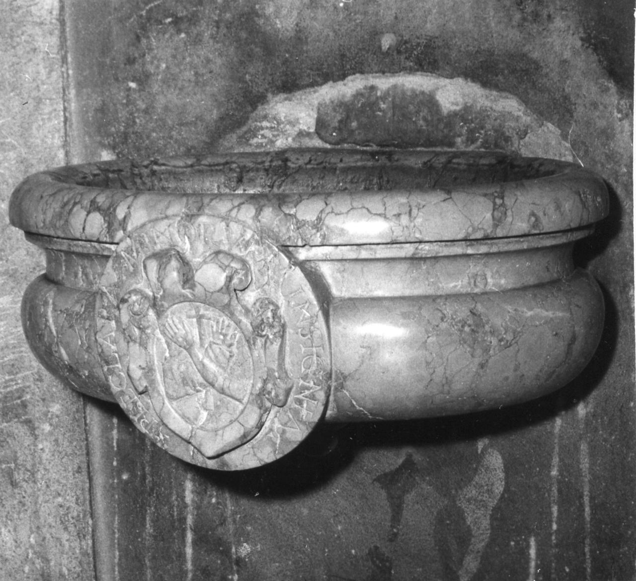 acquasantiera da parete - bottega modenese (metà sec. XVII)