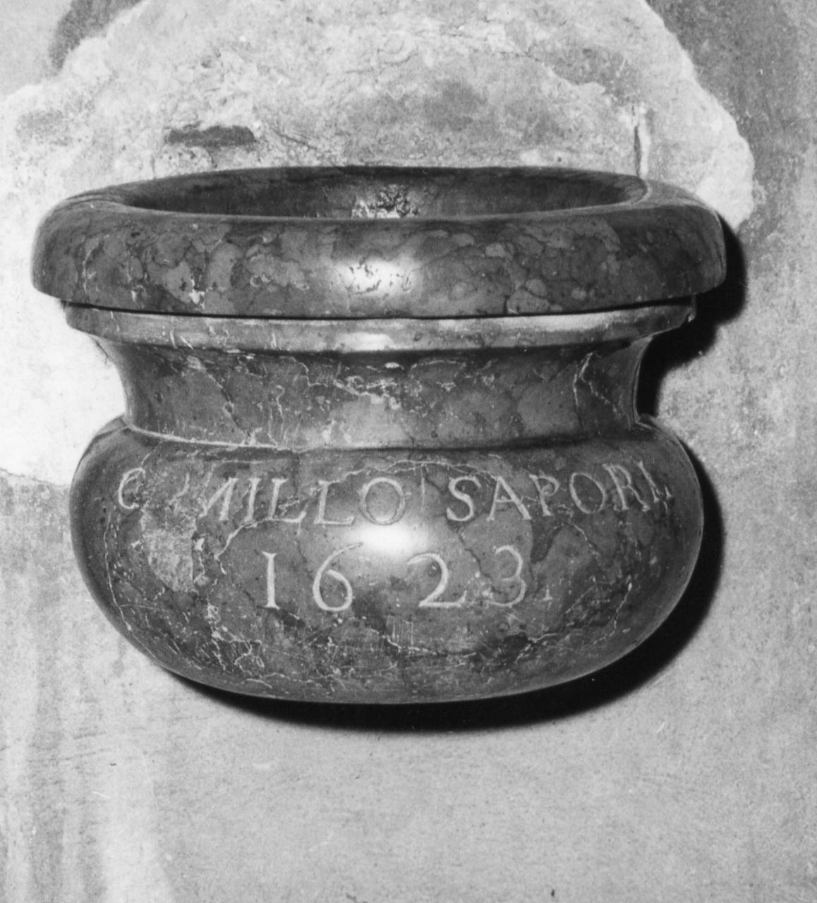 acquasantiera da parete - bottega modenese (sec. XVII)