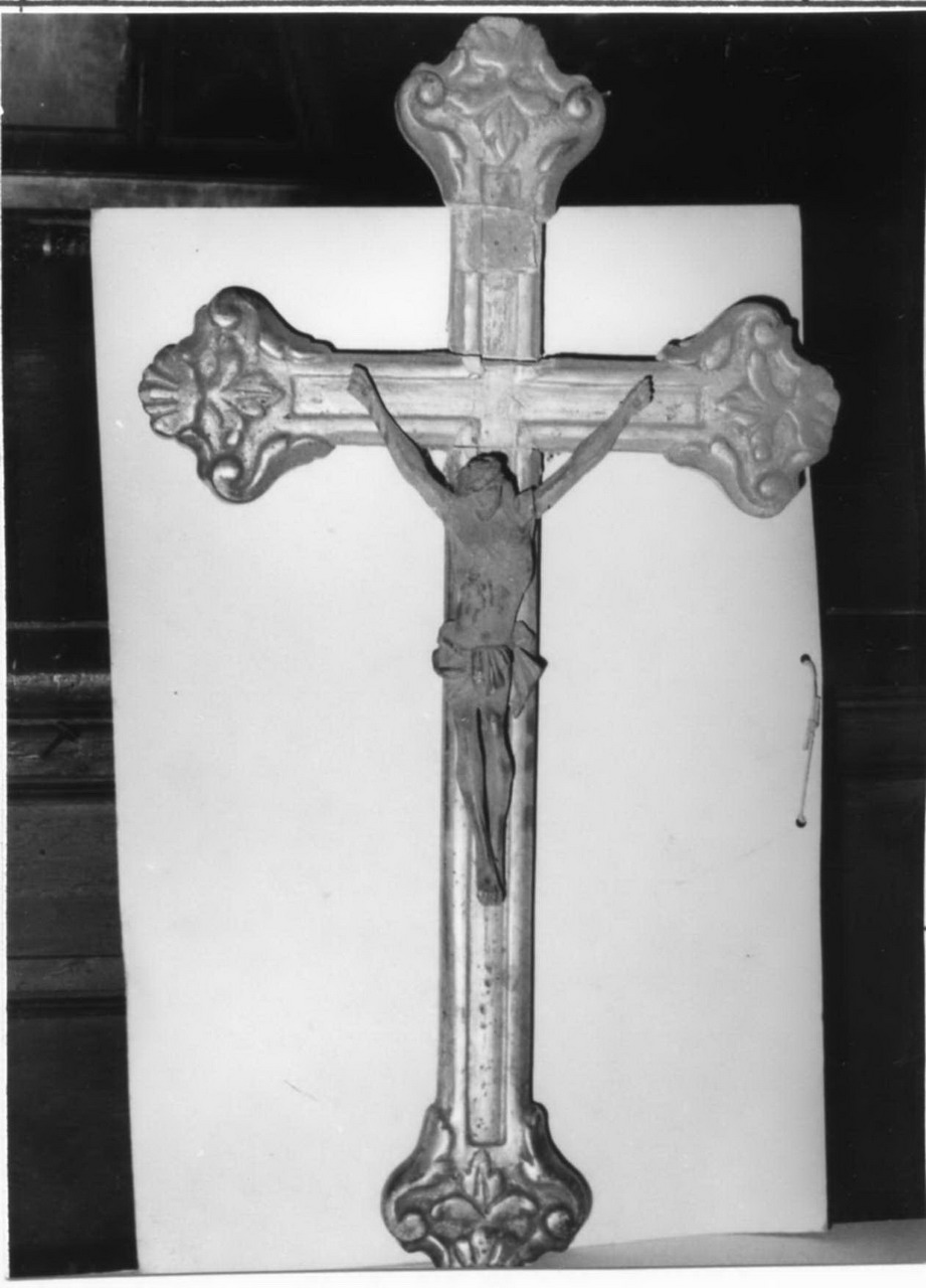 Cristo crocifisso (croce d'altare) - bottega carpigiana (seconda metà sec. XVIII)