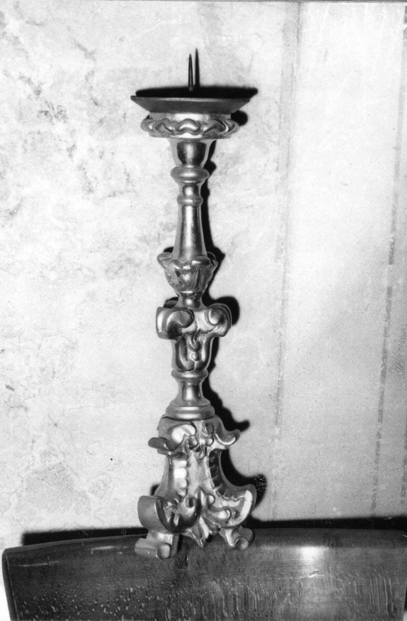 candeliere d'altare, serie - bottega modenese (sec. XVIII)