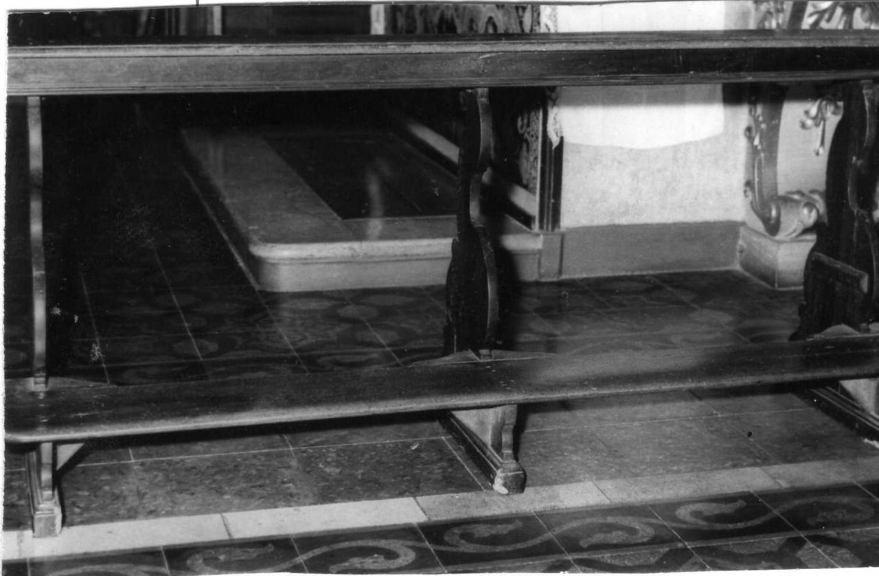 inginocchiatoio, serie - bottega modenese (sec. XVIII)