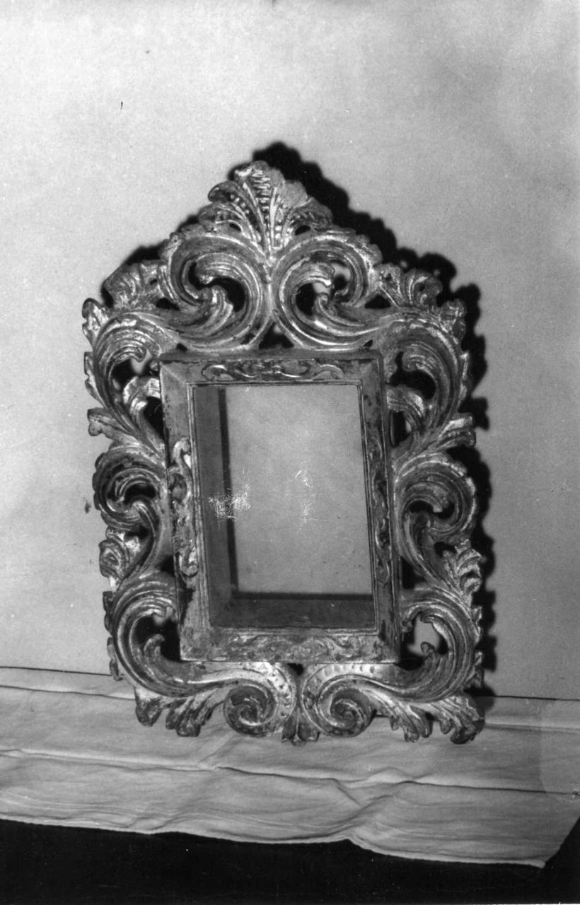 reliquiario a teca - bottega modenese (sec. XVIII)