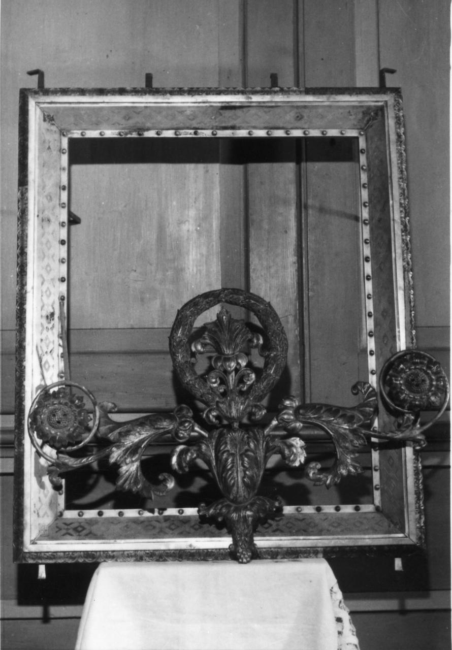 cornice - bottega modenese (prima metà sec. XIX)