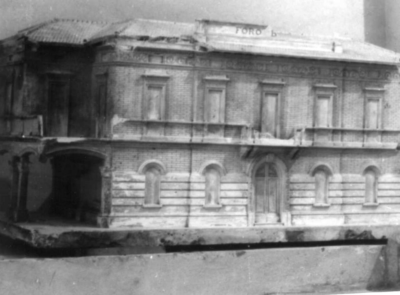 progetto di sistemazione della piazza di Carpi (disegno) di Moretti Gaetano (sec. XX)