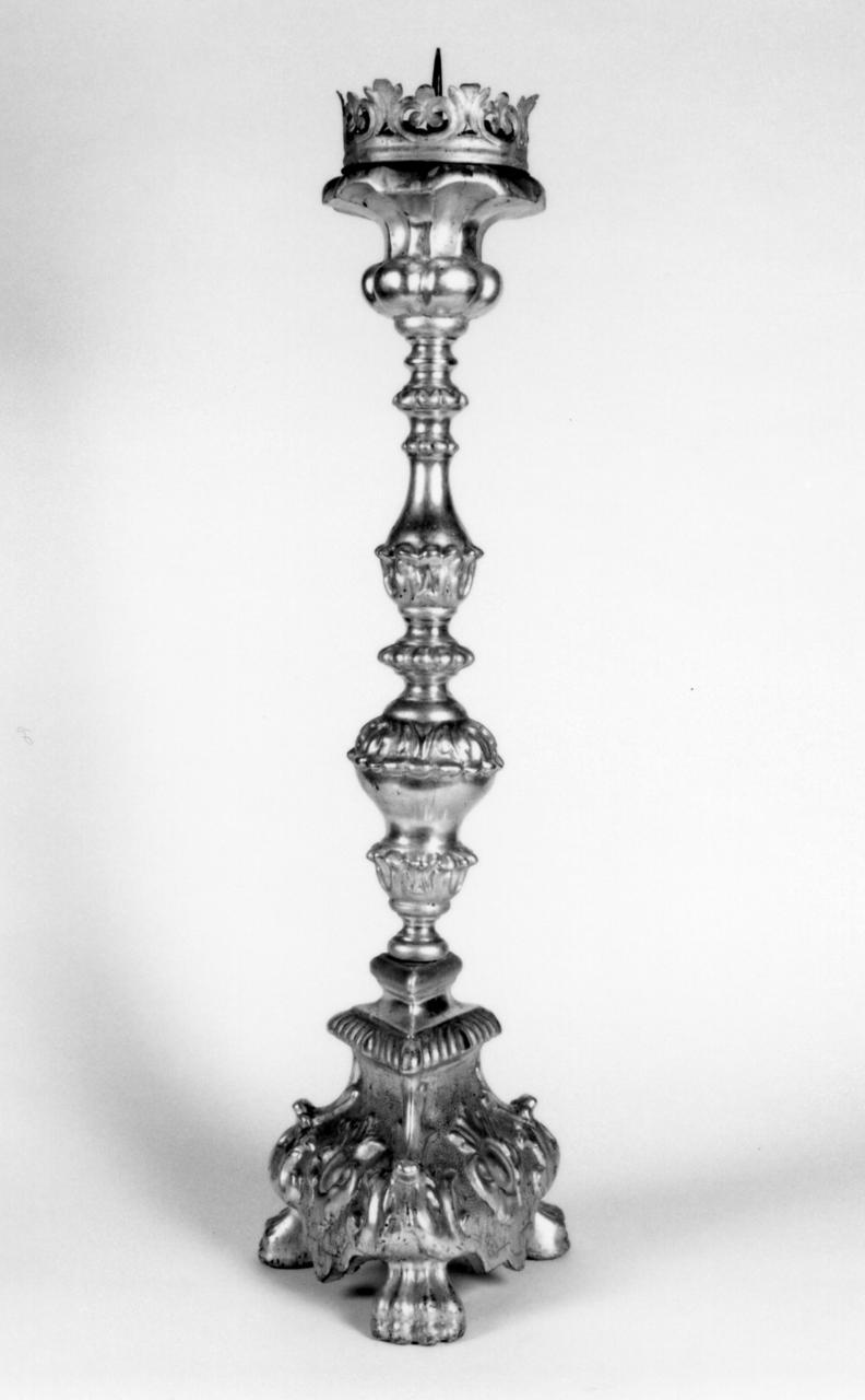 candeliere d'altare, serie - bottega emiliana (metà sec. XVIII)