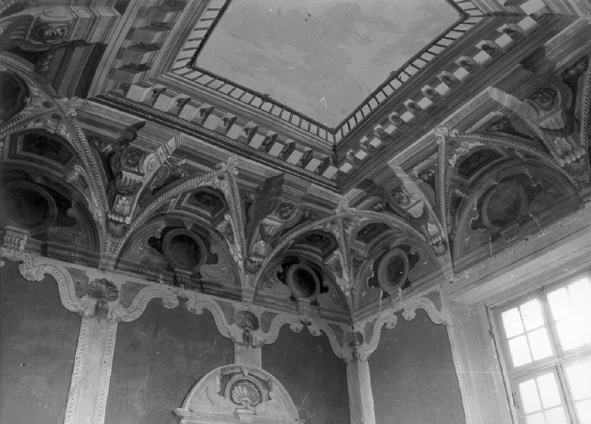 quadratura architettonica (soffitto dipinto, complesso decorativo) - ambito modenese (sec. XIX)