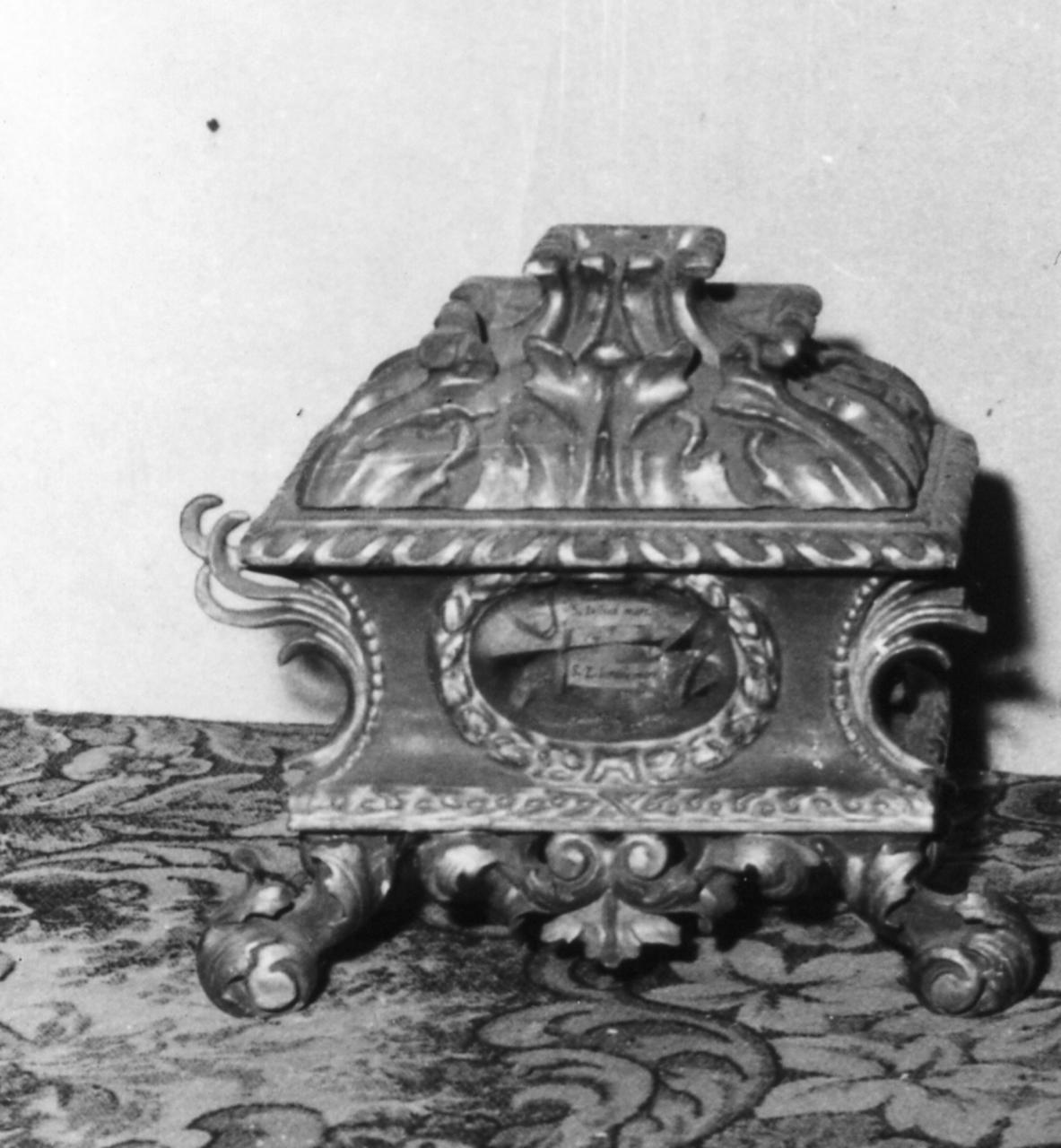 reliquiario a teca - a urna, serie - bottega emiliana (metà sec. XVIII)