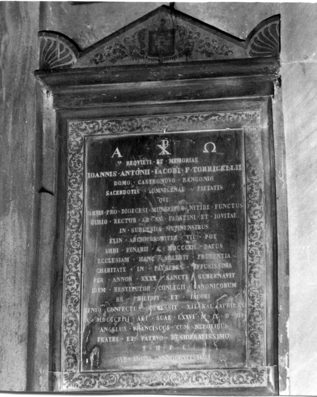 lapide tombale - bottega modenese (metà sec. XIX)