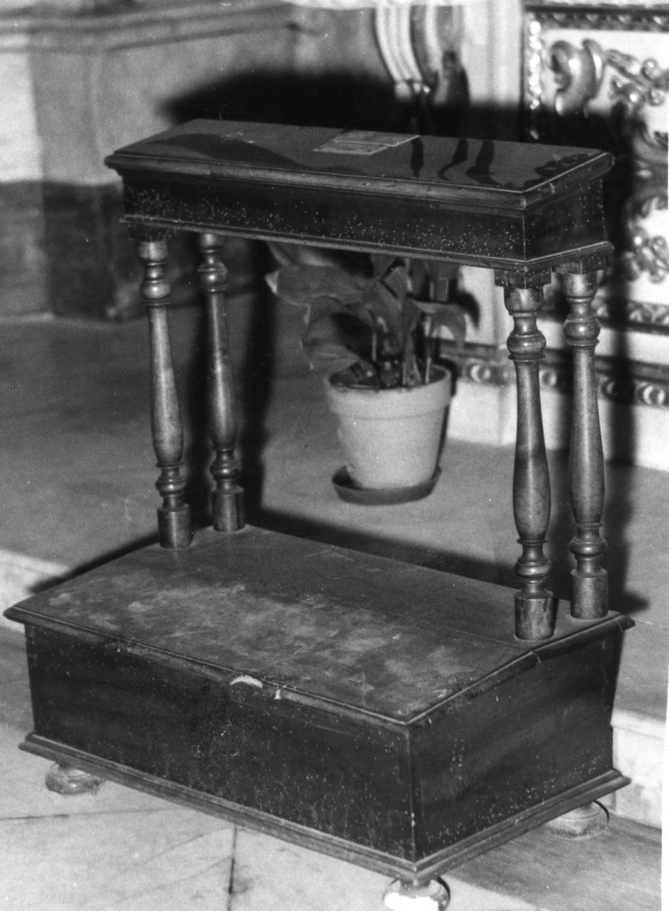 inginocchiatoio, serie - bottega modenese (seconda metà sec. XIX)