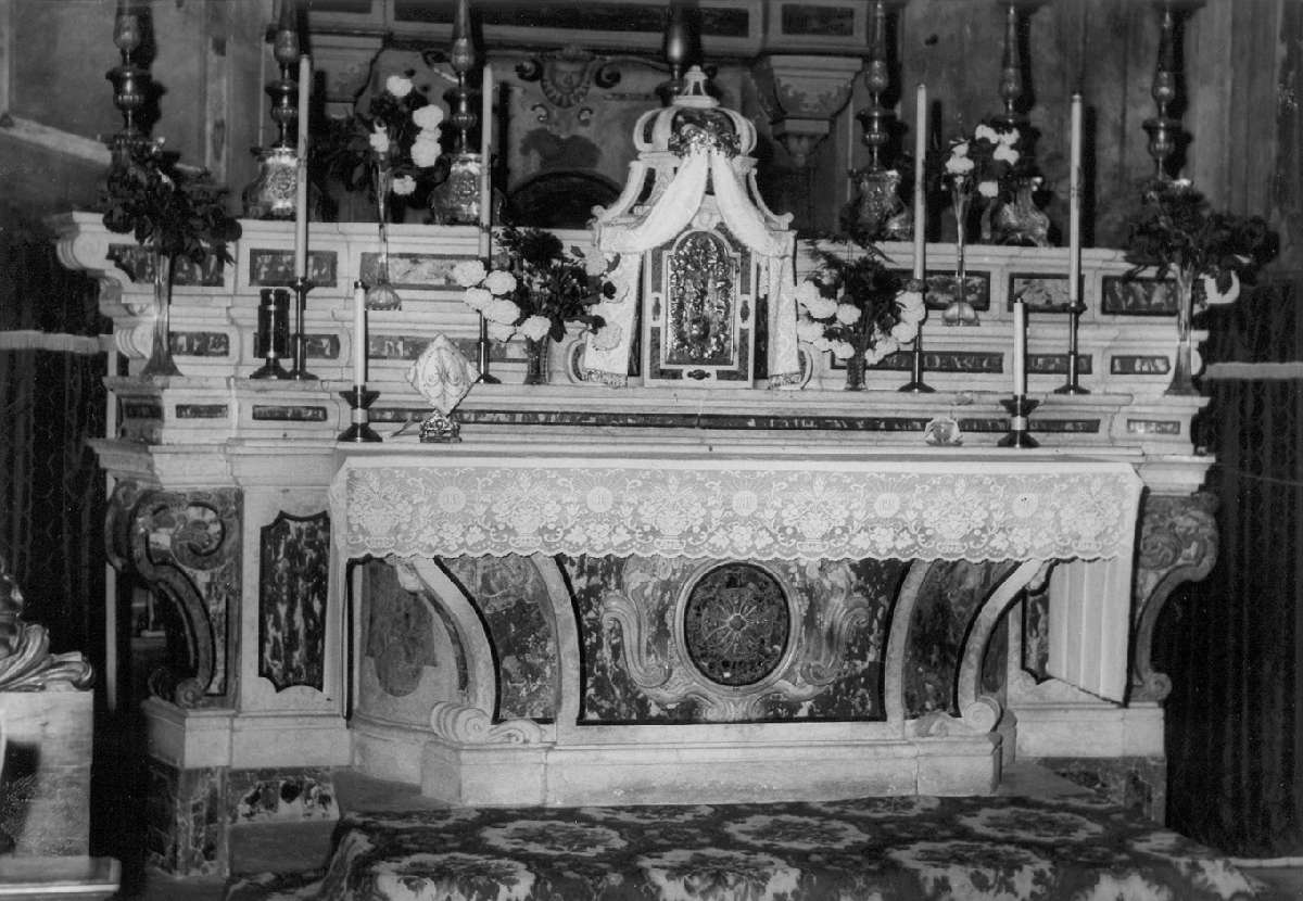 altare maggiore di Lumi Pietro (attribuito) (sec. XVIII)