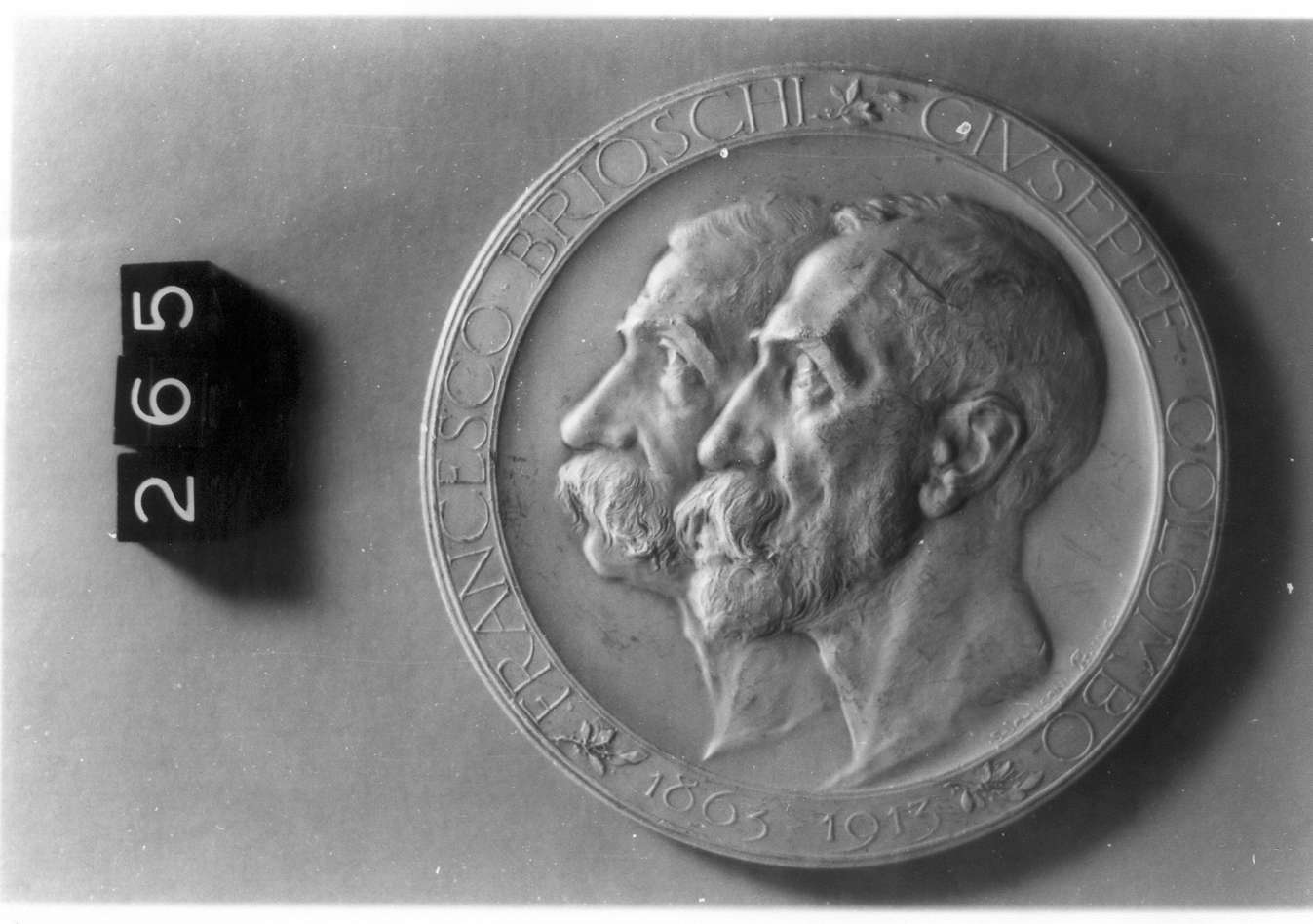 medaglia di Castiglioni Gianino, Cappuccio Angelo, Annoni A (sec. XX d.C)