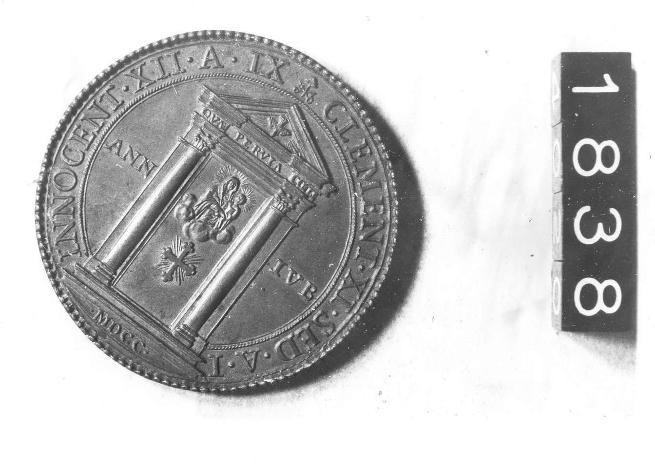 medaglia - produzione italiana (sec. XVIII d.C)