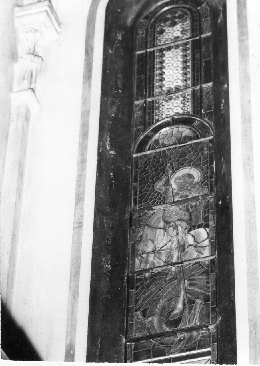 San Giorgio e il drago (vetrata) - bottega modenese (secondo quarto sec. XX)
