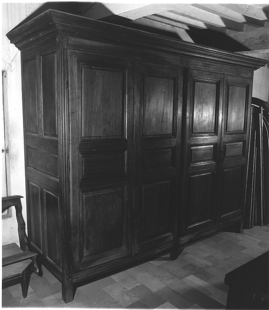 armadio - ambito parmense (fine/inizio secc. XVII/ XVIII)