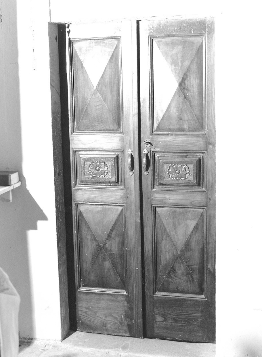 portone - a due battenti - ambito parmense (fine/inizio secc. XVIII/ XIX)