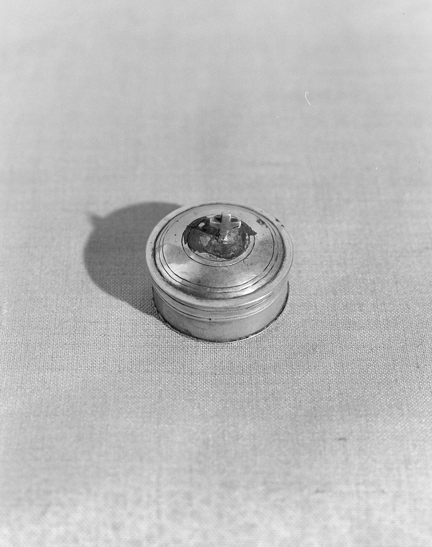 pisside da viatico - ambito parmense (prima metà sec. XVIII)