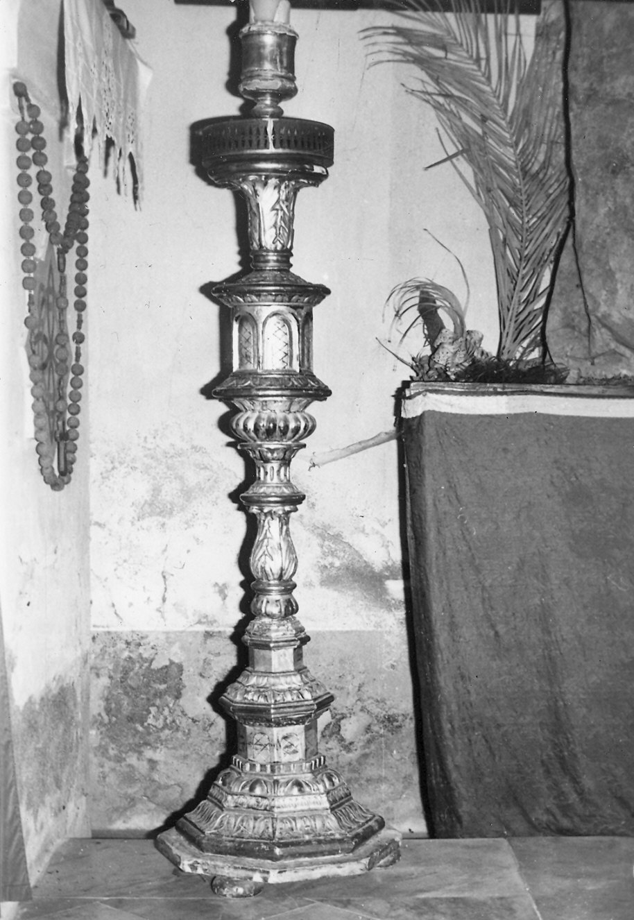 candelabro - ambito parmense (prima metà sec. XVI)