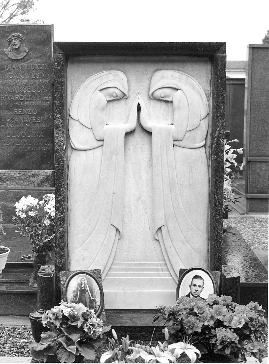 monumento funebre - a lastra di Ditta Eva (sec. XX)