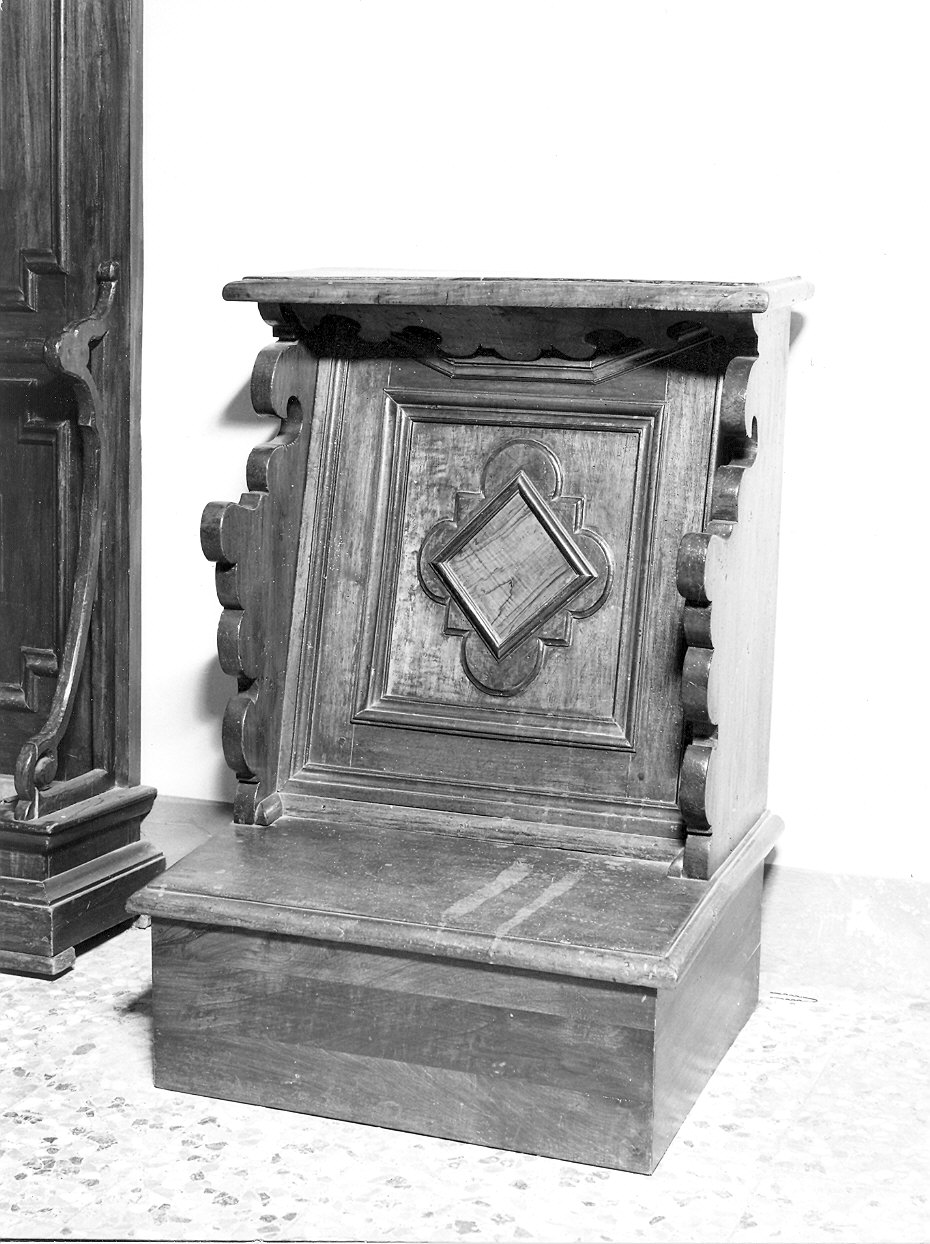 inginocchiatoio - ambito piacentino (sec. XVIII)