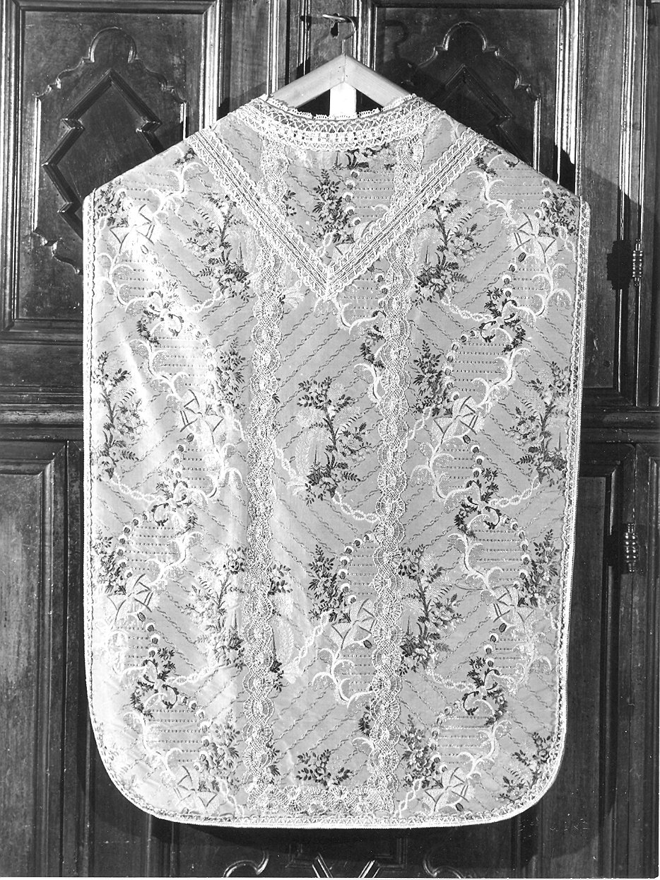 paramento liturgico, insieme - manifattura piacentina (sec. XVIII)