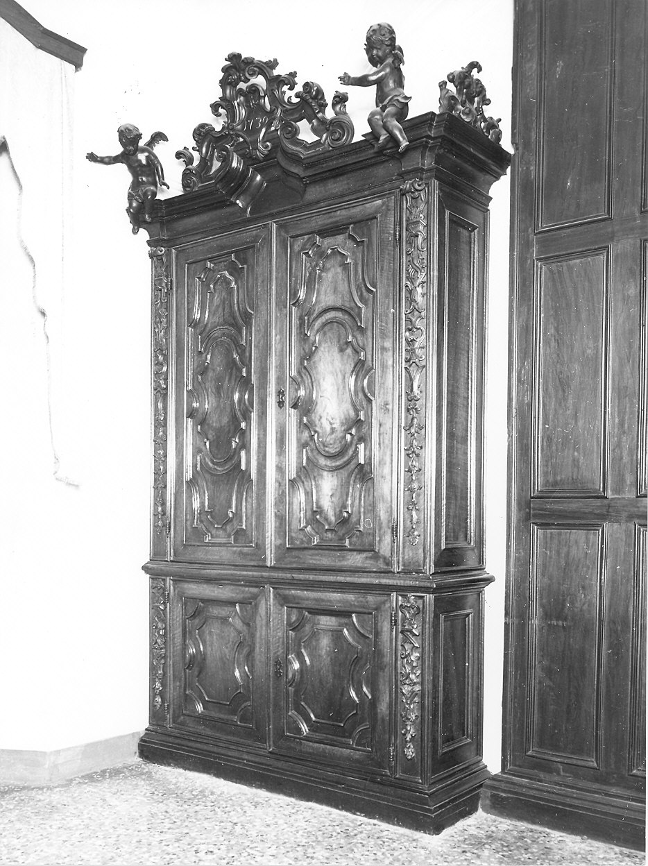 armadio, coppia - ambito piacentino (sec. XVIII)