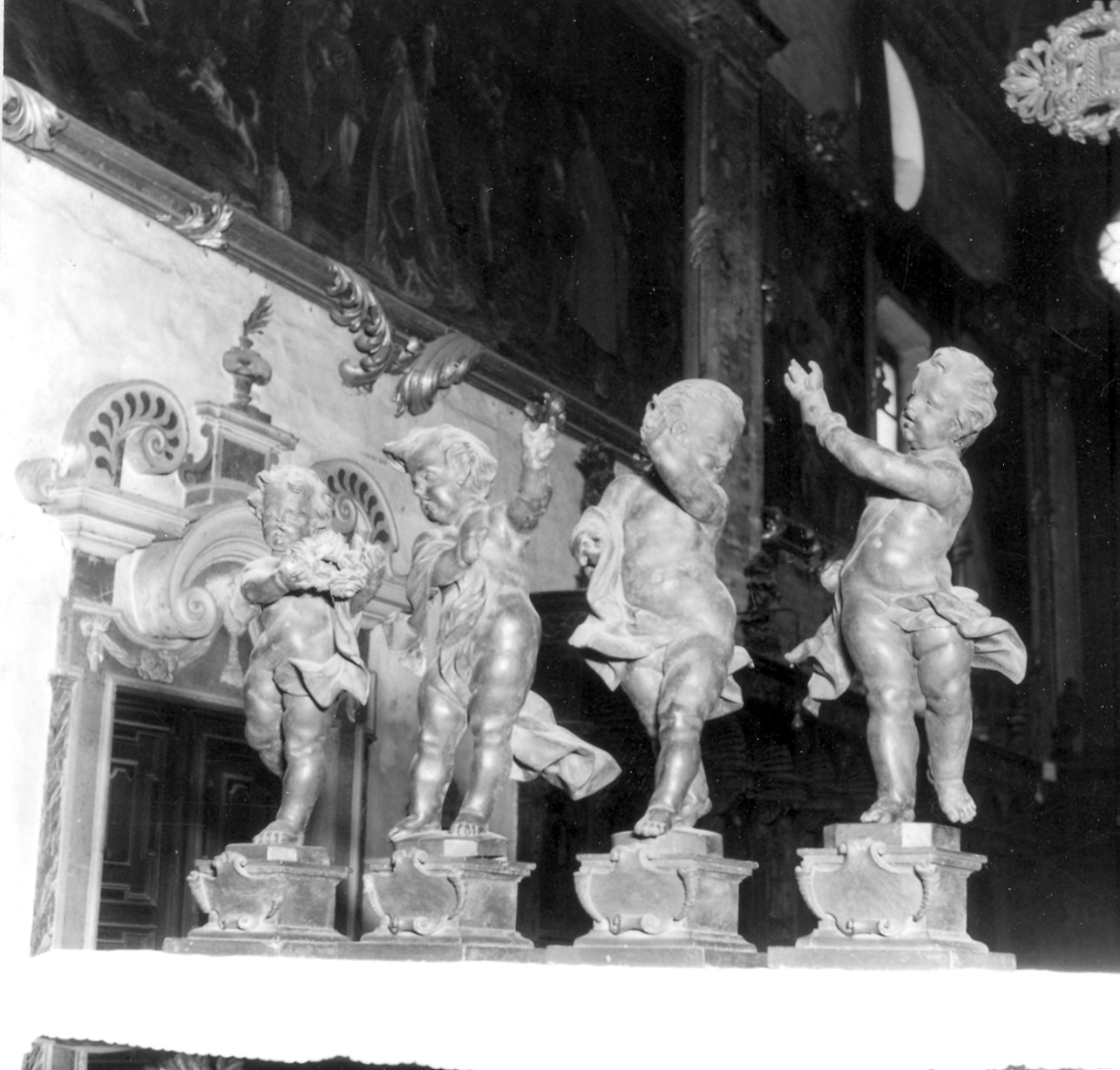 putti (statua, insieme) - ambito piacentino (fine sec. XVII)