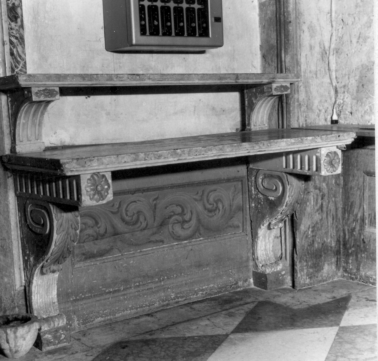 mensola - ambito piacentino (inizio sec. XIX)