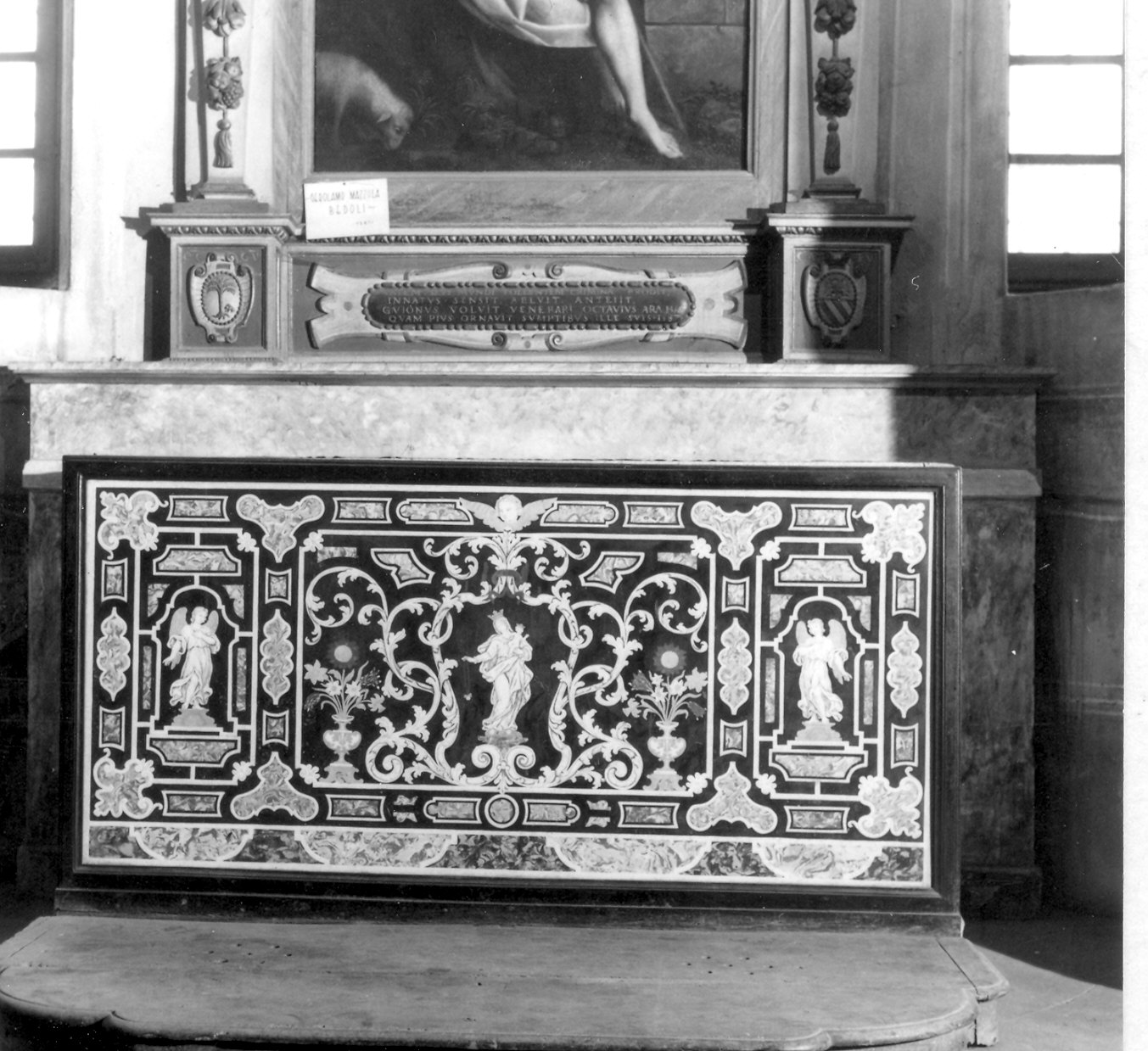 Madonna con Bambino (paliotto) - ambito emiliano (sec. XVIII)