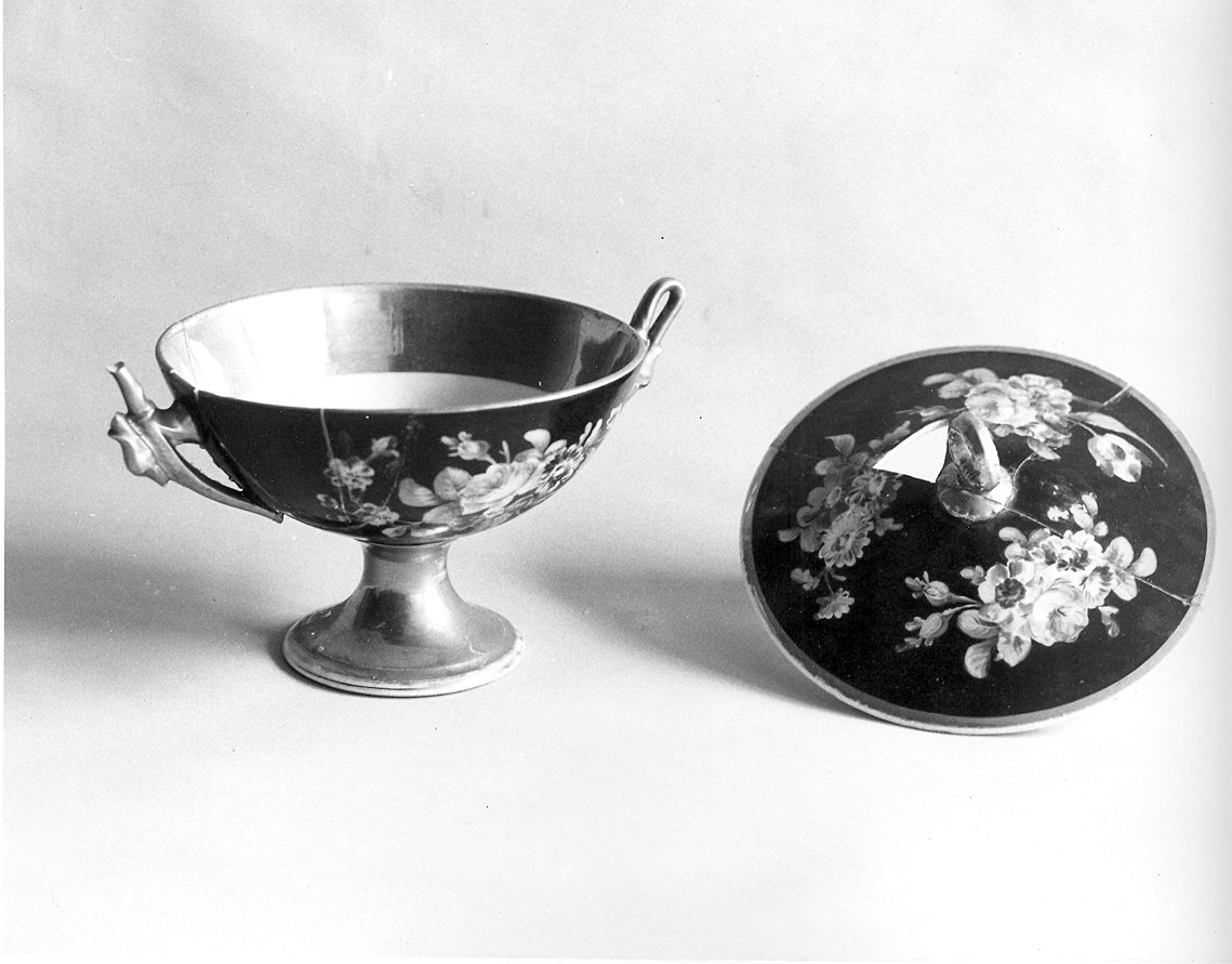 tazza con coperchio - ambito veneto (primo quarto sec. XIX)