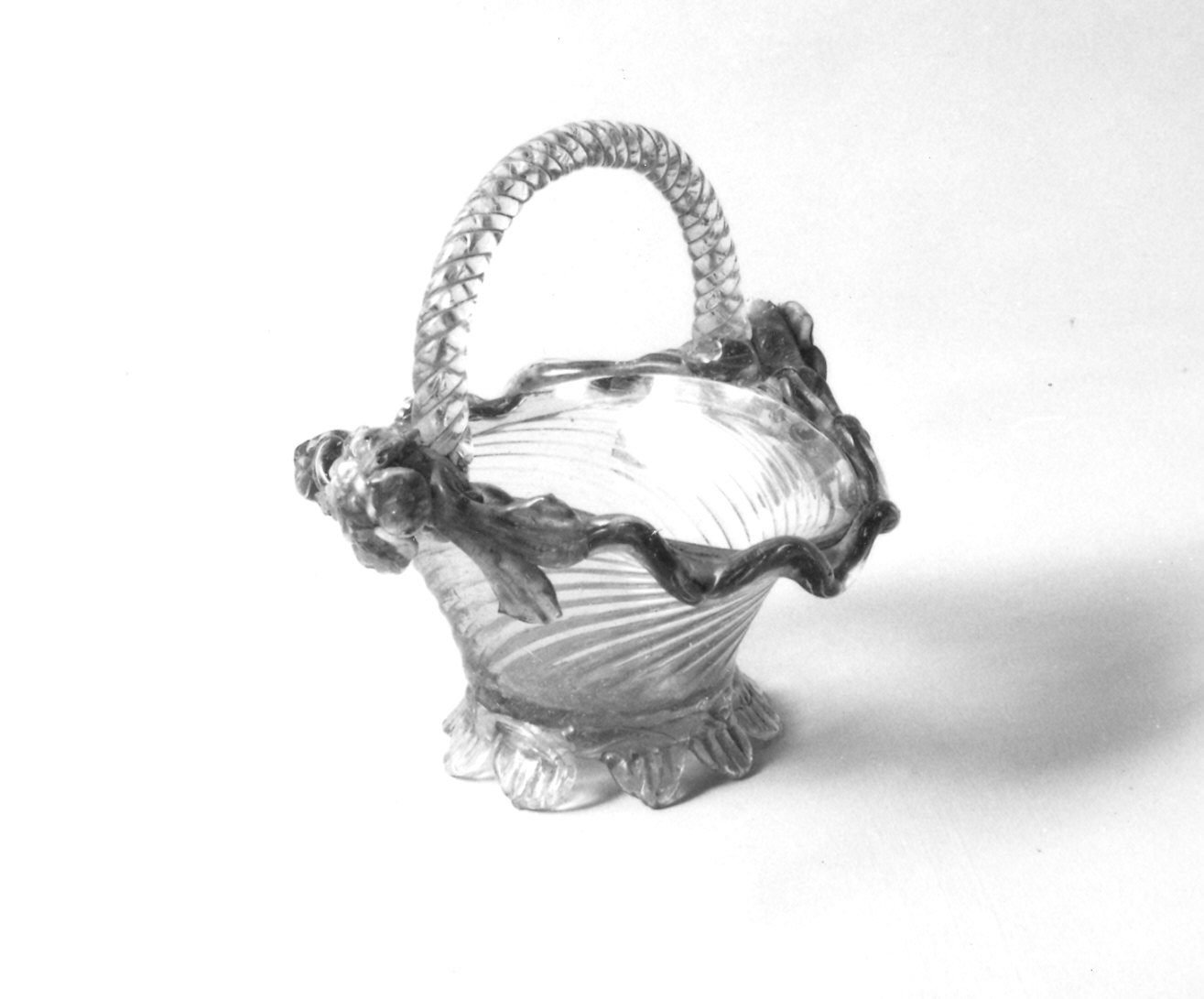 cestino - ambito muranese (fine/inizio secc. XVIII/ XIX)