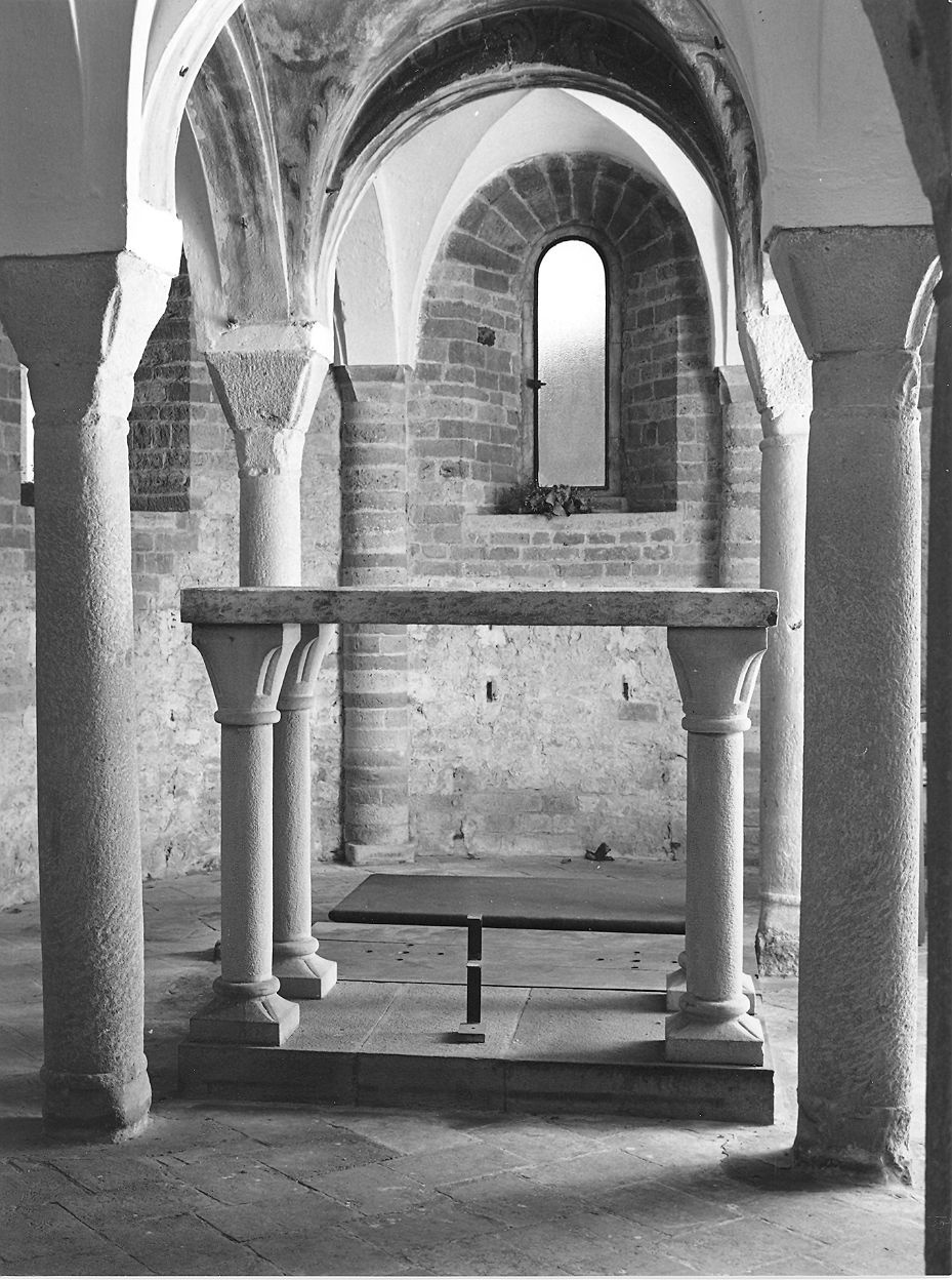 altare - a mensa - ambito lombardo (sec. XX)