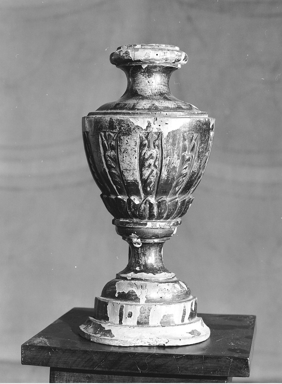 vaso d'altare per composizione floreale, serie - ambito piacentino (sec. XIX)
