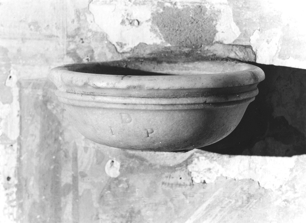 acquasantiera da parete - ambito piacentino (sec. XVII)
