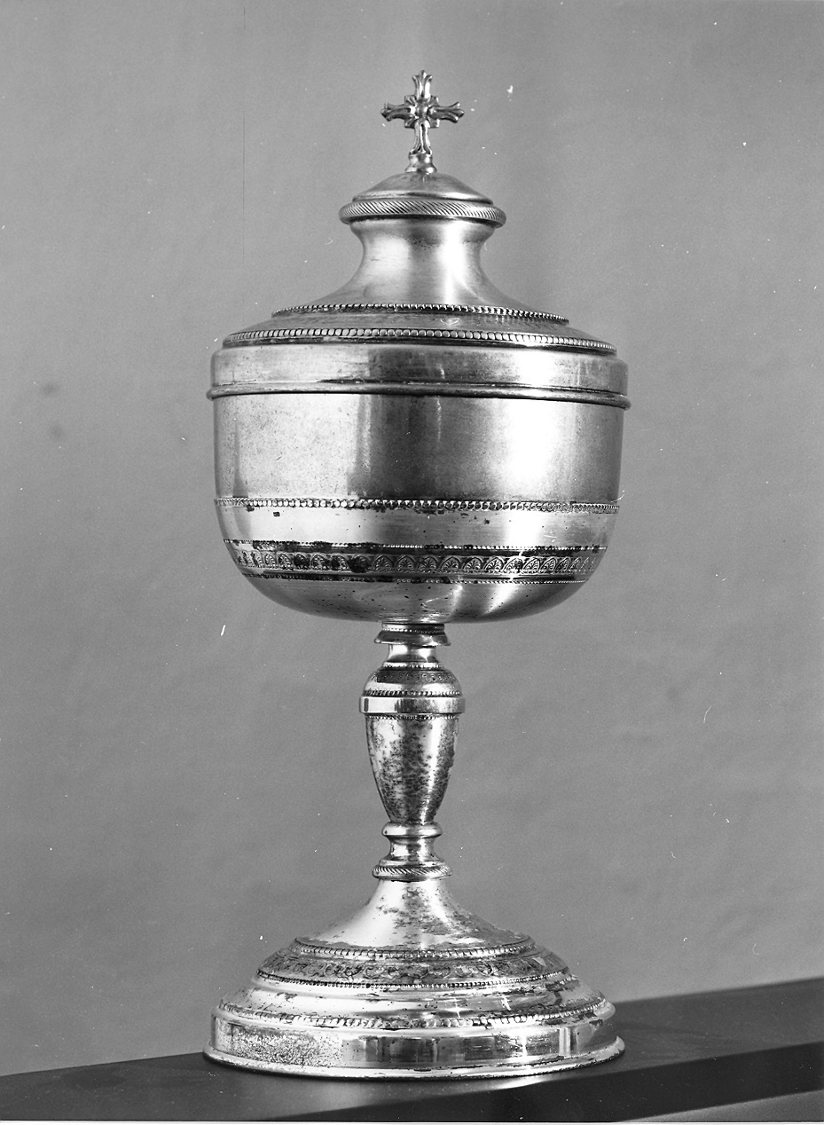 pisside - ambito piacentino (fine/inizio secc. XIX/ XX)