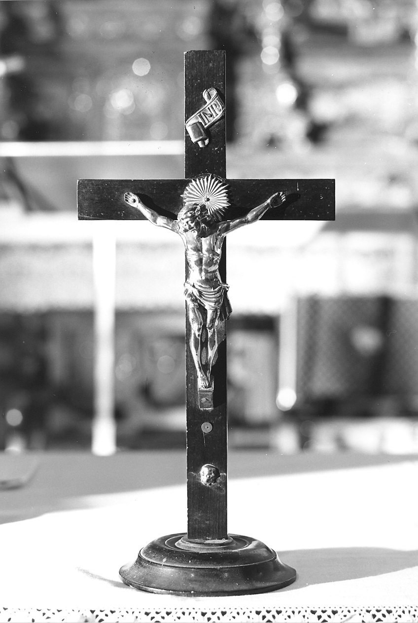 croce da tavolo - ambito piacentino (fine/inizio secc. XIX/ XX)