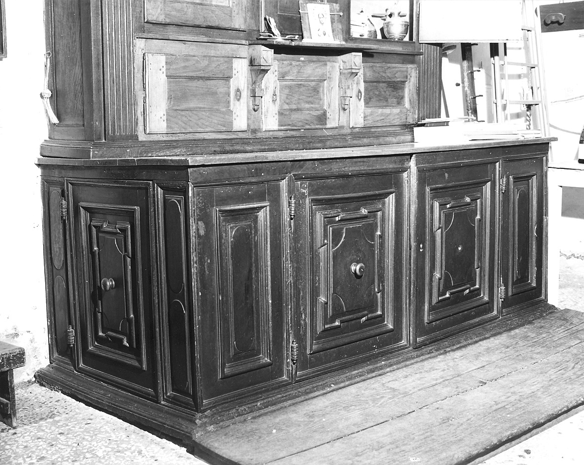 credenza - ambito piacentino (fine/inizio secc. XVII/ XVIII)