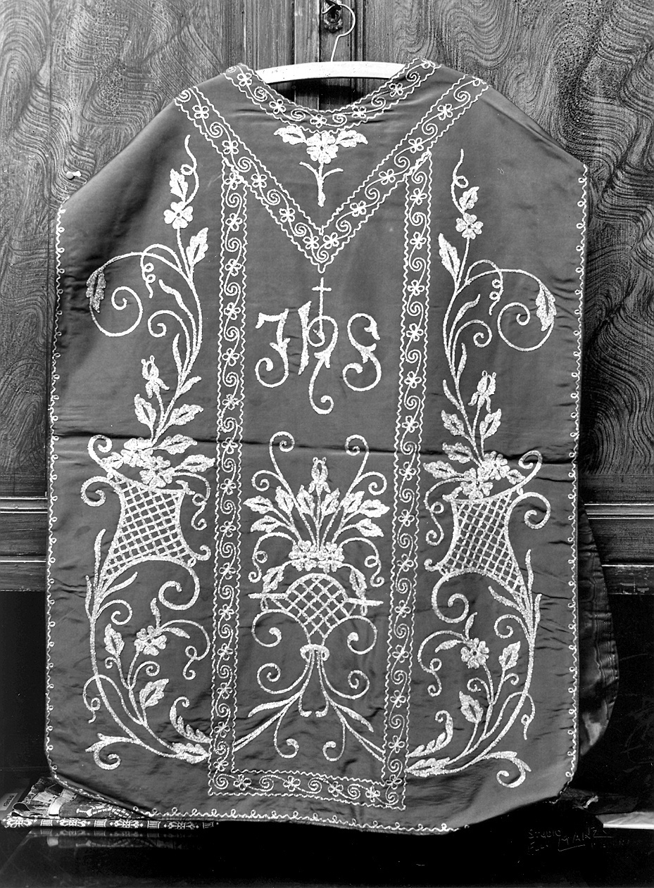 paramento liturgico, insieme - manifattura italiana (prima metà sec. XX)