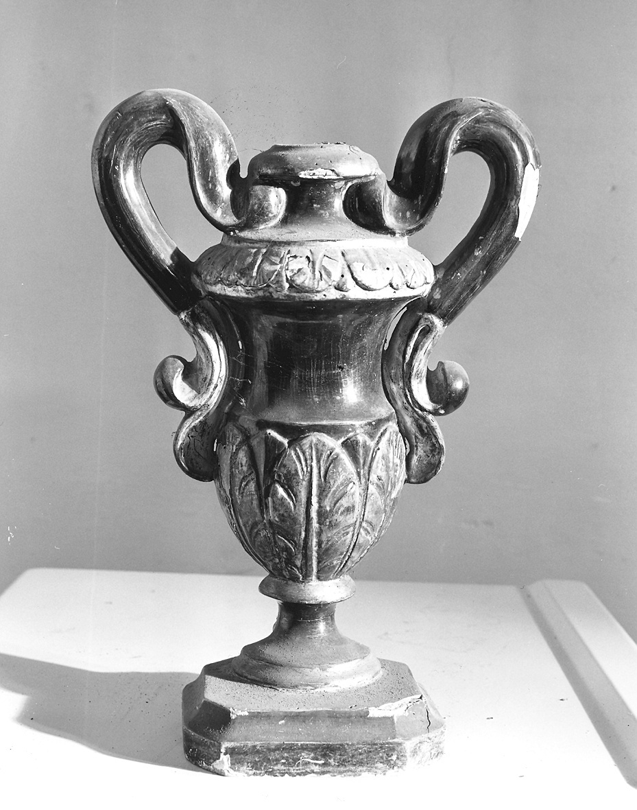 vaso d'altare per composizione floreale, serie - ambito piacentino (sec. XIX)