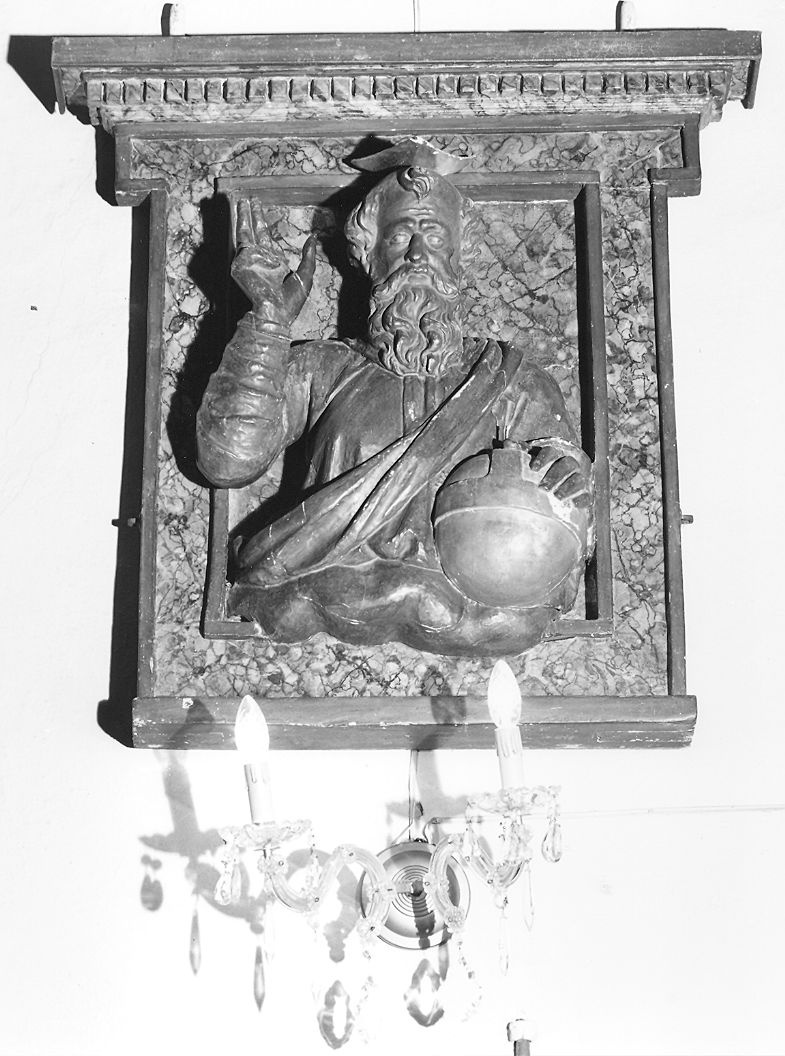 Dio Padre benedicente (rilievo) - ambito piacentino (fine/inizio secc. XVII/ XVIII)