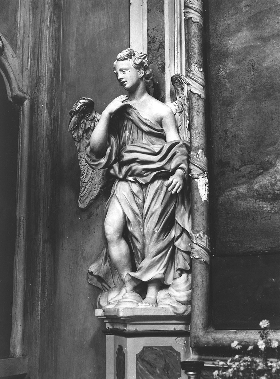 angeli (scultura, coppia) di Sermini Giovanni Antonio (attribuito) (inizio sec. XVIII)