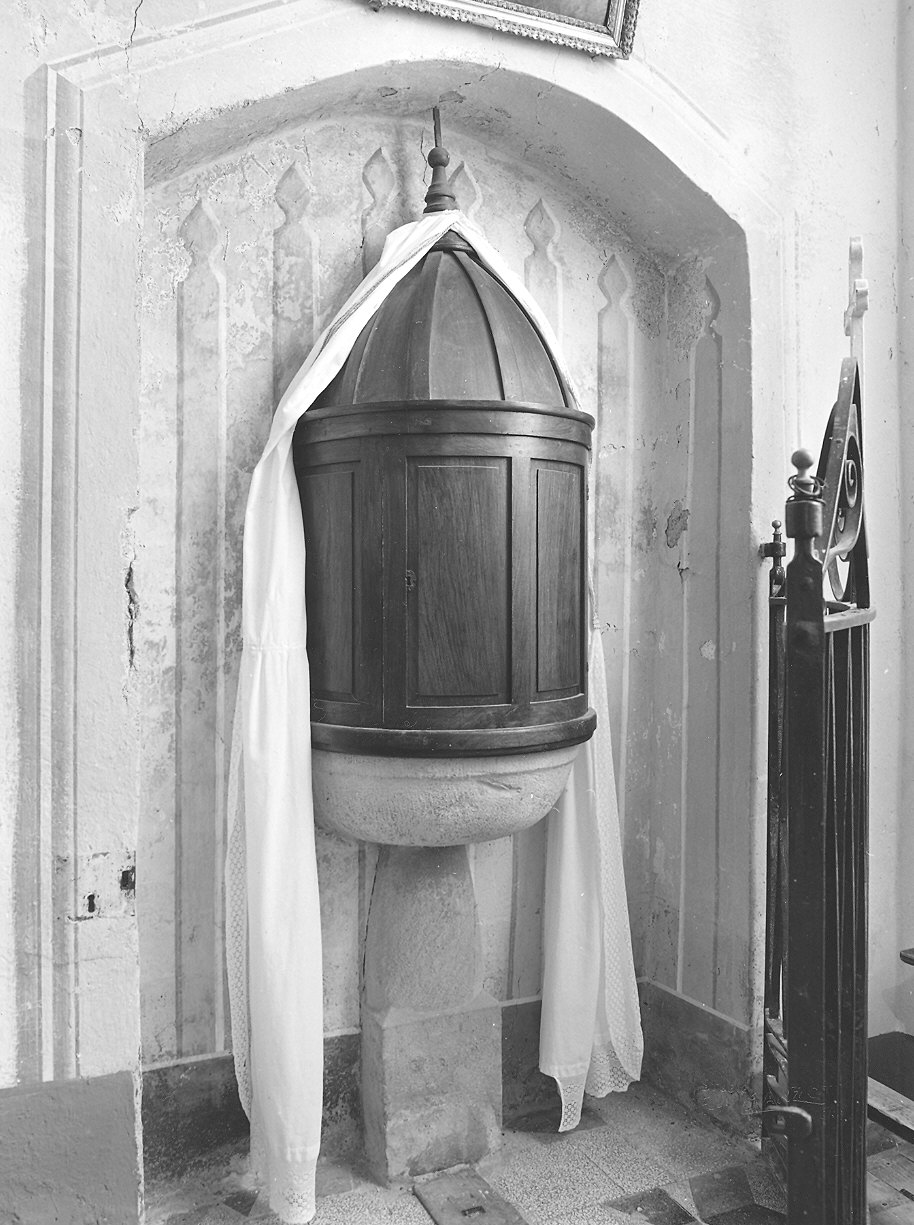 fonte battesimale - a fusto, elemento d'insieme - ambito piacentino (fine sec. XIX)