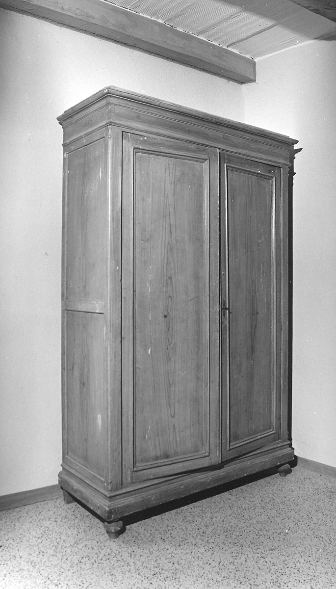 armadio - ambito piacentino (fine sec. XIX)