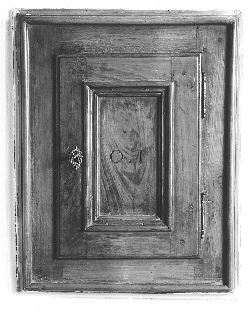 armadietto a muro - ambito piacentino (sec. XVIII)