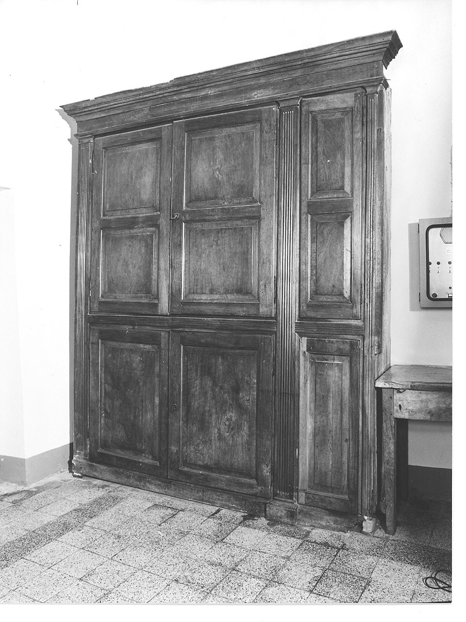 mobile da sacrestia - ambito piacentino (seconda metà sec. XVIII)