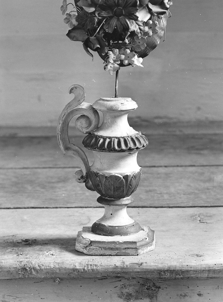 vaso d'altare per composizione floreale, serie - ambito piacentino (sec. XIX)